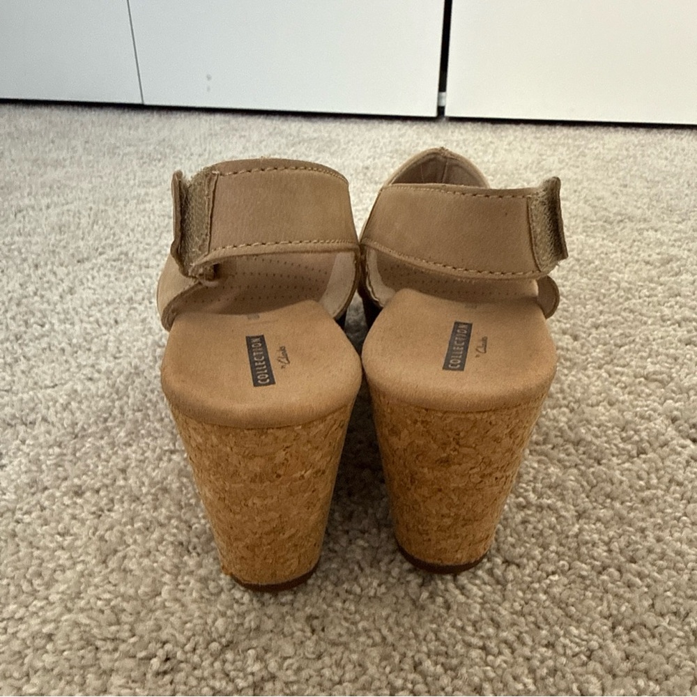 Clarks Beige Slingback‎ Sandals - Picture 5 of 7